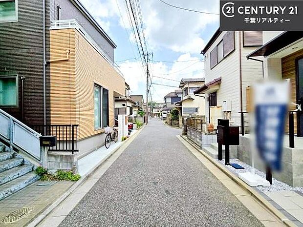 周辺環境や、お客様のご希望に合った物件も一緒にご案内を致します。住宅ローンアドバイザーによるご相談も承ります。当社はお問い合わせに即対応します!お待たせしません!
