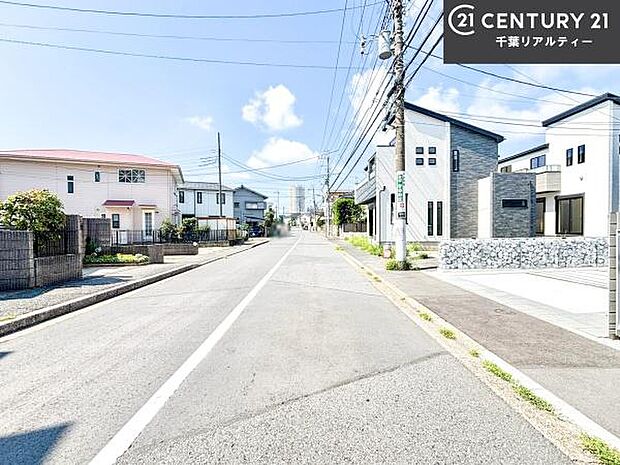 周辺環境や、お客様のご希望に合った物件も一緒にご案内を致します。住宅ローンアドバイザーによるご相談も承ります。当社はお問い合わせに即対応します!お待たせしません!