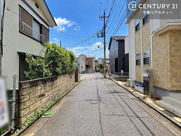 心ゆくまで現地をご覧いただけるよう、即日案内のご用意も整えております。お気軽にお問い合わせの上、理想の暮らしへの一歩をお進めください!