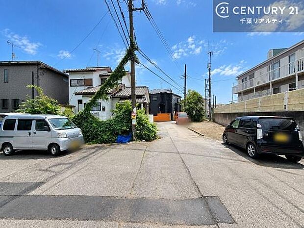周辺環境や、お客様のご希望に合った物件も一緒にご案内を致します。住宅ローンアドバイザーによるご相談も承ります。当社はお問い合わせに即対応します!お待たせしません!