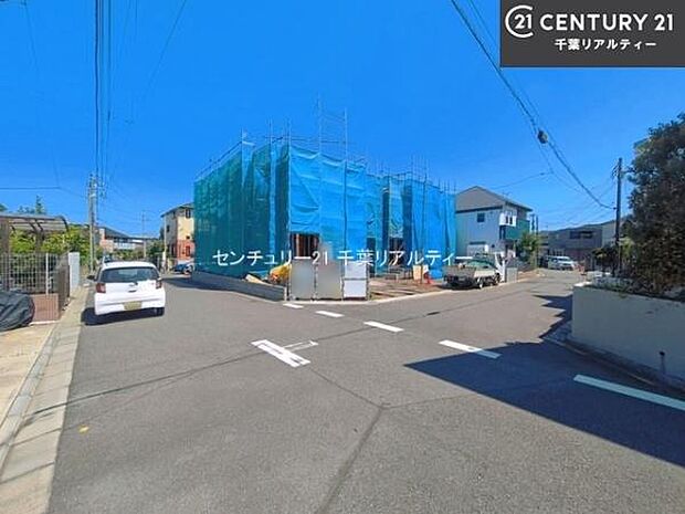 周辺環境や、お客様のご希望に合った物件も一緒にご案内を致します。住宅ローンアドバイザーによるご相談も承ります。当社はお問い合わせに即対応します!お待たせしません!
