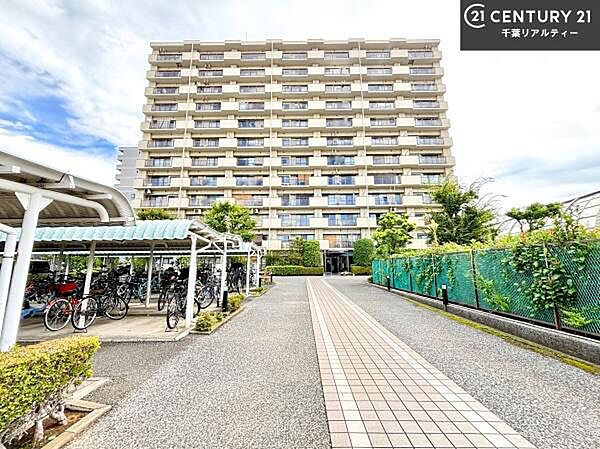 物件探しのご条件・ご要望・ご質問など、何なりと弊社スタッフまでお申し付けください！不動産に関することなら、どのようなことでも誠心誠意対応させて頂きます。