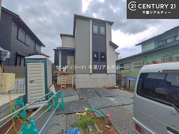 物件探しのご条件・ご要望・ご質問など、何なりと弊社スタッフまでお申し付けください！不動産に関することなら、どのようなことでも誠心誠意対応させて頂きます。