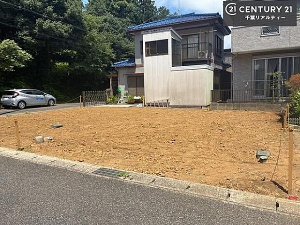 周辺環境や、お客様のご希望に合った物件も一緒にご案内を致します。住宅ローンアドバイザーによるご相談も承ります。当社はお問い合わせに即対応します!お待たせしません!