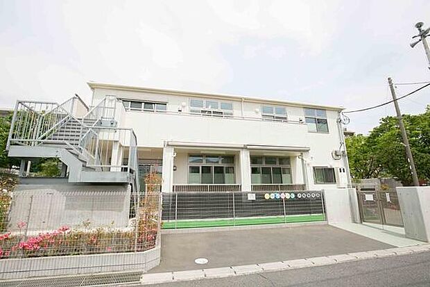 ちゃいれっく末広保育園まで205m