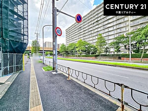 物件探しのご条件・ご要望・ご質問など、何なりと弊社スタッフまでお申し付けください！不動産に関することなら、どのようなことでも誠心誠意対応させて頂きます。
