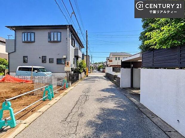 周辺環境や、お客様のご希望に合った物件も一緒にご案内を致します。住宅ローンアドバイザーによるご相談も承ります。当社はお問い合わせに即対応します！お待たせしません！