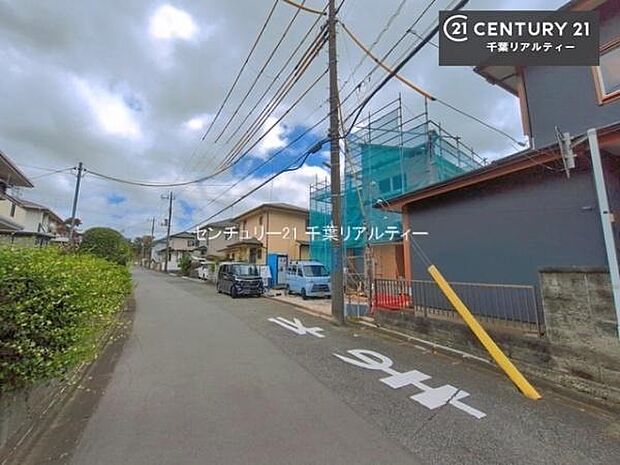 周辺環境や、お客様のご希望に合った物件も一緒にご案内を致します。住宅ローンアドバイザーによるご相談も承ります。当社はお問い合わせに即対応します!お待たせしません!