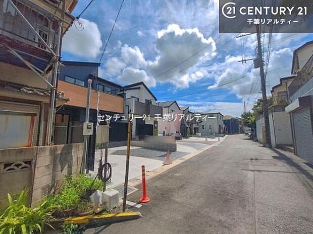 周辺環境や、お客様のご希望に合った物件も一緒にご案内を致します。住宅ローンアドバイザーによるご相談も承ります。当社はお問い合わせに即対応します!お待たせしません!