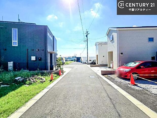 周辺環境や、お客様のご希望に合った物件も一緒にご案内を致します。住宅ローンアドバイザーによるご相談も承ります。当社はお問い合わせに即対応します!お待たせしません!