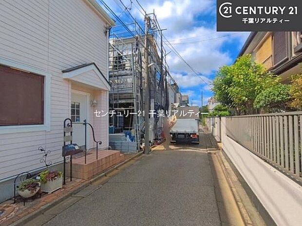 周辺環境や、お客様のご希望に合った物件も一緒にご案内を致します。住宅ローンアドバイザーによるご相談も承ります。当社はお問い合わせに即対応します!お待たせしません!