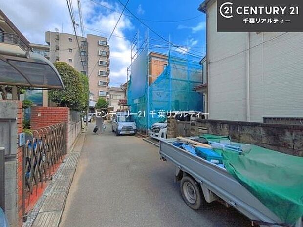 周辺環境や、お客様のご希望に合った物件も一緒にご案内を致します。住宅ローンアドバイザーによるご相談も承ります。当社はお問い合わせに即対応します!お待たせしません!