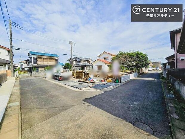 周辺環境や、お客様のご希望に合った物件も一緒にご案内を致します。住宅ローンアドバイザーによるご相談も承ります。当社はお問い合わせに即対応します!お待たせしません!