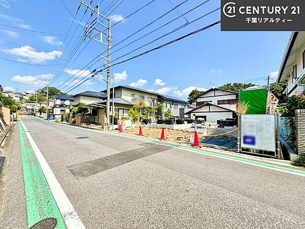 周辺環境や、お客様のご希望に合った物件も一緒にご案内を致します。住宅ローンアドバイザーによるご相談も承ります。当社はお問い合わせに即対応します!お待たせしません!