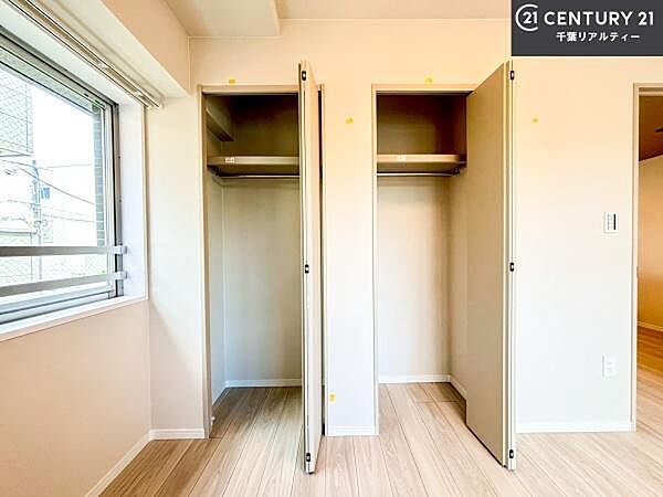 収納が充実しているからこそ、お部屋はいつも広々。掃除や片付けもラクになり、居心地の良い暮らしが続きます。