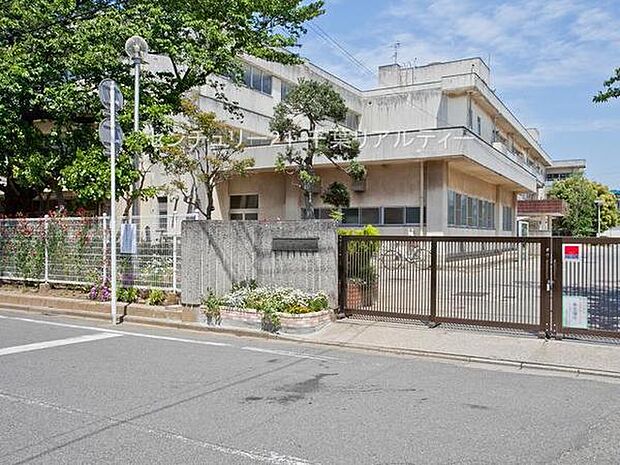 千葉市立都賀の台小学校まで1100m