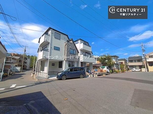 周辺環境や、お客様のご希望に合った物件も一緒にご案内を致します。住宅ローンアドバイザーによるご相談も承ります。当社はお問い合わせに即対応します!お待たせしません!
