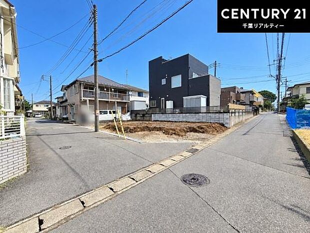周辺環境や、お客様のご希望に合った物件も一緒にご案内を致します。住宅ローンアドバイザーによるご相談も承ります。当社はお問い合わせに即対応します!お待たせしません!