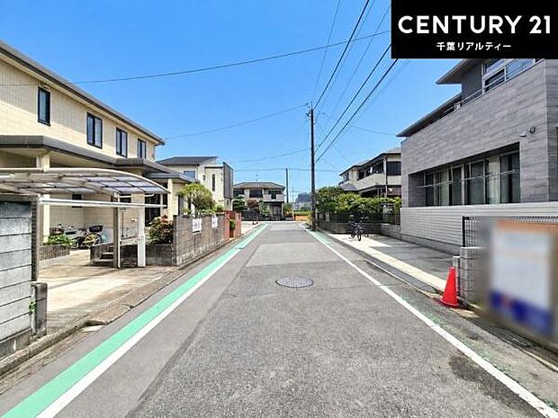 周辺環境や、お客様のご希望に合った物件も一緒にご案内を致します。住宅ローンアドバイザーによるご相談も承ります。当社はお問い合わせに即対応します!お待たせしません!