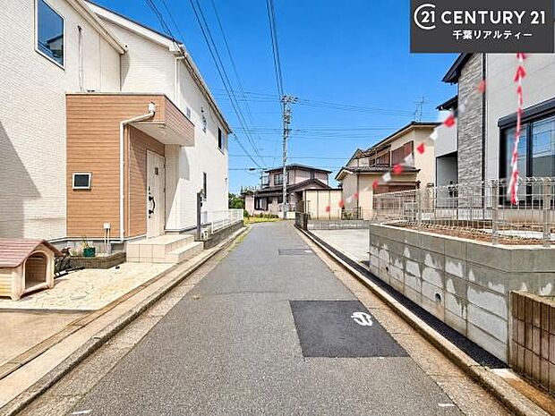 周辺環境や、お客様のご希望に合った物件も一緒にご案内を致します。住宅ローンアドバイザーによるご相談も承ります。当社はお問い合わせに即対応します!お待たせしません!