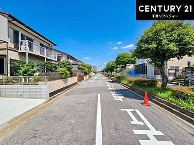周辺環境や、お客様のご希望に合った物件も一緒にご案内を致します。住宅ローンアドバイザーによるご相談も承ります。当社はお問い合わせに即対応します!お待たせしません!