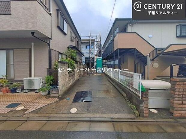 物件探しのご条件・ご要望・ご質問など、何なりと弊社スタッフまでお申し付けください！不動産に関することなら、どのようなことでも誠心誠意対応させて頂きます。
