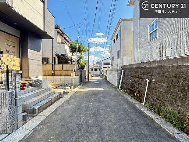 周辺環境や、お客様のご希望に合った物件も一緒にご案内を致します。住宅ローンアドバイザーによるご相談も承ります。当社はお問い合わせに即対応します！お待たせしません！