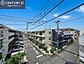 その他：落ち着きある住宅街です！周囲には高い建物がなく、空が広く開放感があり、陽当たりを大きく遮られることもありません！気持ちの良い風が通り抜ける街並みです！