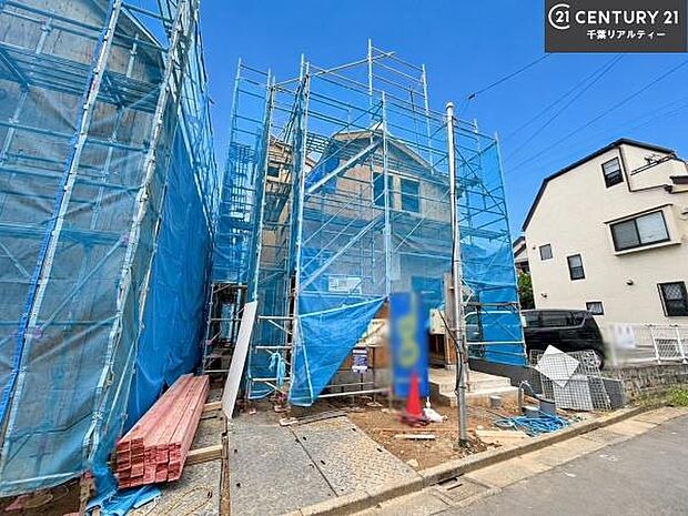 物件探しのご条件・ご要望・ご質問など、何なりと弊社スタッフまでお申し付けください!不動産に関することなら、どのようなことでも誠心誠意対応させて頂きます。