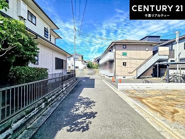 周辺環境や、お客様のご希望に合った物件も一緒にご案内を致します。住宅ローンアドバイザーによるご相談も承ります。当社はお問い合わせに即対応します！お待たせしません！