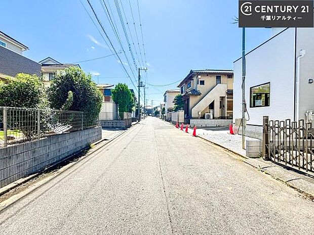 周辺環境や、お客様のご希望に合った物件も一緒にご案内を致します。住宅ローンアドバイザーによるご相談も承ります。当社はお問い合わせに即対応します!お待たせしません!