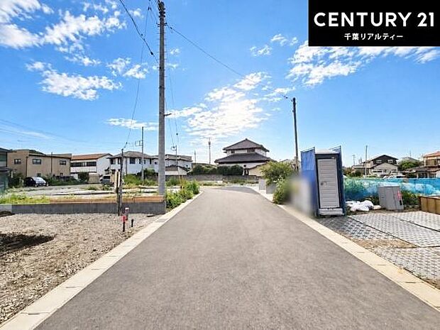周辺環境や、お客様のご希望に合った物件も一緒にご案内を致します。住宅ローンアドバイザーによるご相談も承ります。当社はお問い合わせに即対応します！お待たせしません！
