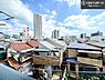 その他：落ち着きある住宅街です！周囲には高い建物がなく、空が広く開放感があり、陽当たりを大きく遮られることもありません！気持ちの良い風が通り抜ける街並みです！
