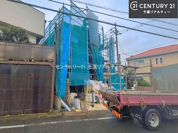 周辺環境や、お客様のご希望に合った物件も一緒にご案内を致します。住宅ローンアドバイザーによるご相談も承ります。当社はお問い合わせに即対応します!お待たせしません!