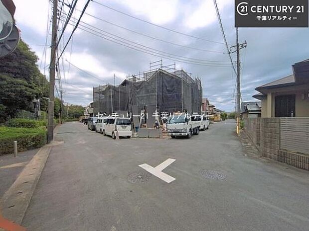 周辺環境や、お客様のご希望に合った物件も一緒にご案内を致します。住宅ローンアドバイザーによるご相談も承ります。当社はお問い合わせに即対応します!お待たせしません!