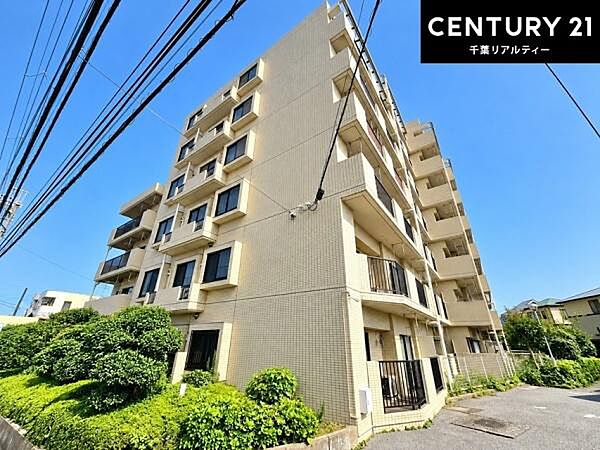 物件探しのご条件・ご要望・ご質問など、何なりと弊社スタッフまでお申し付けください！不動産に関することなら、どのようなことでも誠心誠意対応させて頂きます。