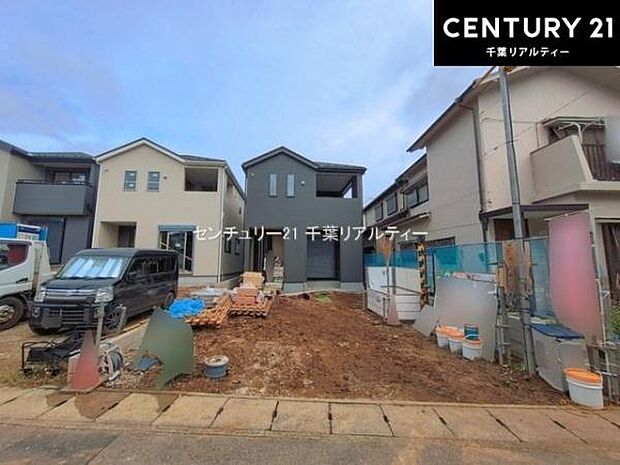 物件探しのご条件・ご要望・ご質問など、何なりと弊社スタッフまでお申し付けください！不動産に関することなら、どのようなことでも誠心誠意対応させて頂きます。
