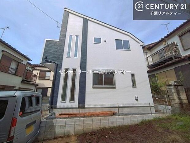 建築途中だからこそ分かる構造のしっかりさ。完成後は理想の住まいとしてお迎えします。これから仕上がる内装にも注目！新生活が楽しみになる住まいです。