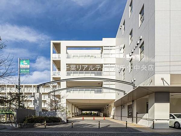八千代市立萱田南小学校まで550m
