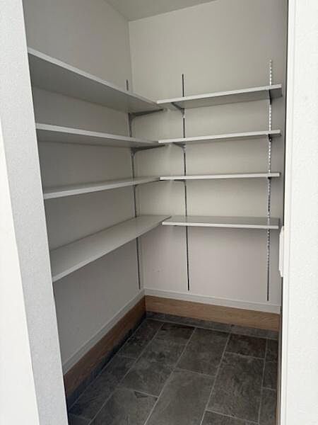 建築価格2000万円建築面積　約105平米　4LDK