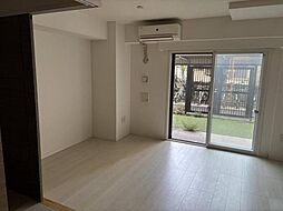 ブルーシエル西新井大師 102 1階2LDKのリビング/ダイニング