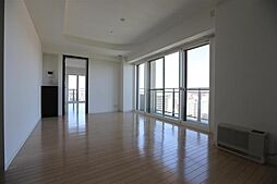 知事公館前タワーレジデンス 10階2LDKのリビング/ダイニング