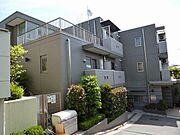 下赤塚駅より徒歩5分 築18年7ヶ月 3階建の賃貸物件