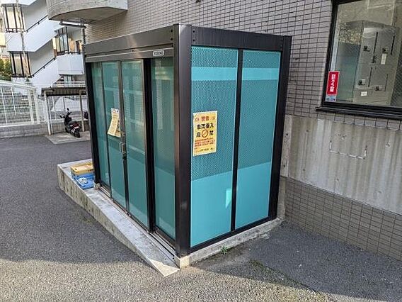 ゴミ置場