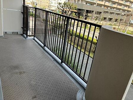 2面バルコニー