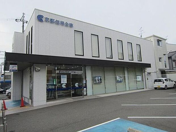 京都信用金庫上牧支店まで370m