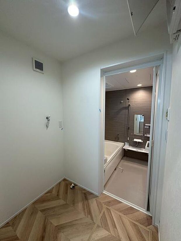 脱衣所・洗濯機