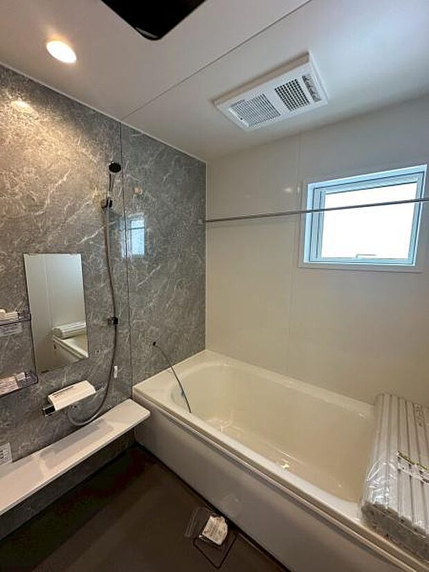 暖房・乾燥・涼風・換気と機能充実です!