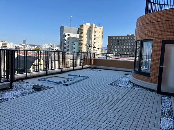 開放感のあるルーフバルコニー！