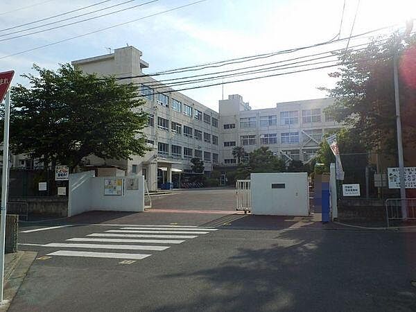 郡家小学校